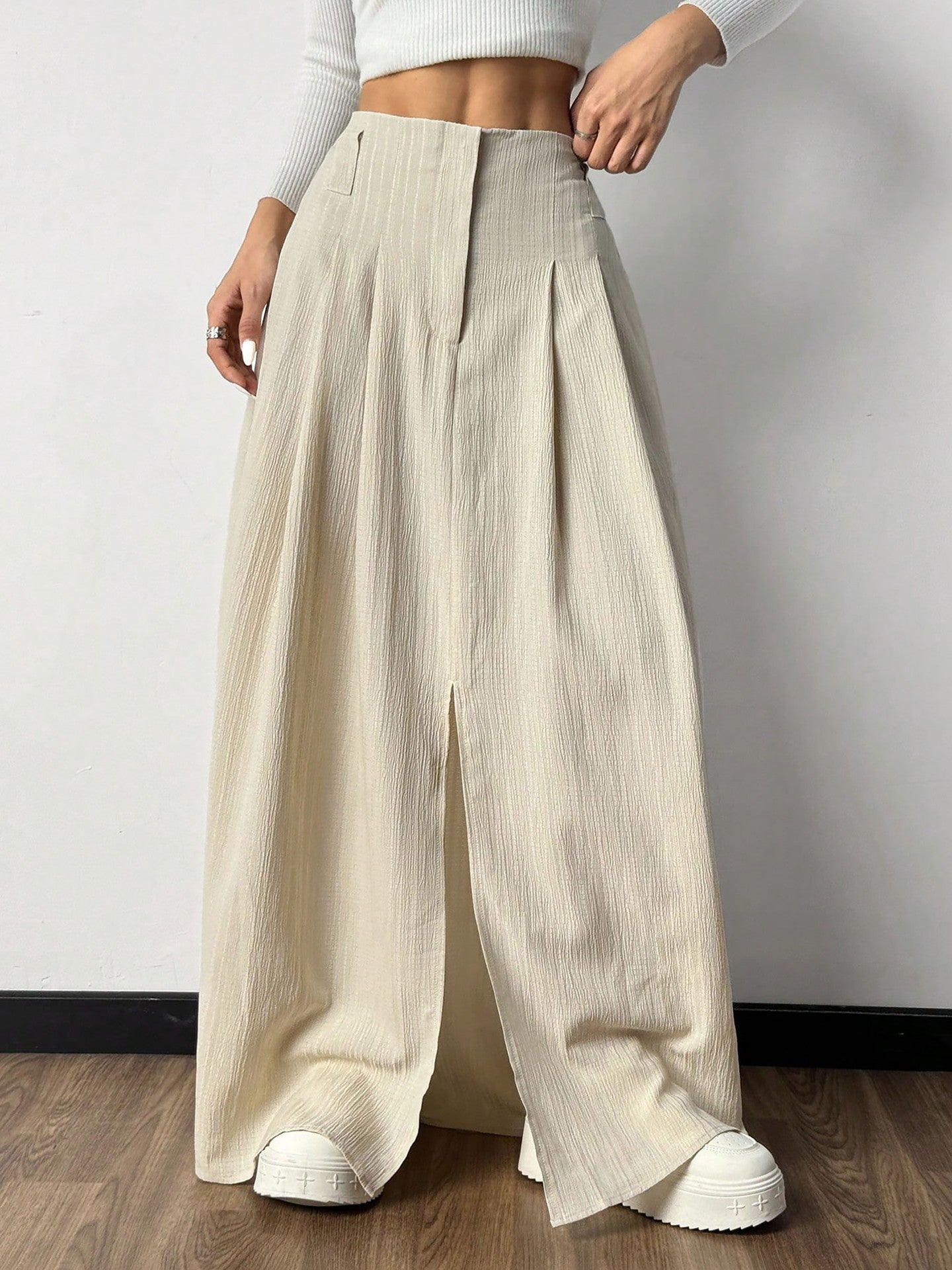 Elegant Textured High-Waist Long Slit Skirt - Chic Style for Women